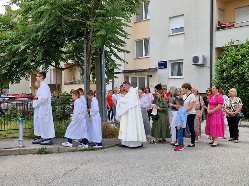 Tjelovska procesija Kajzerica 2023.3